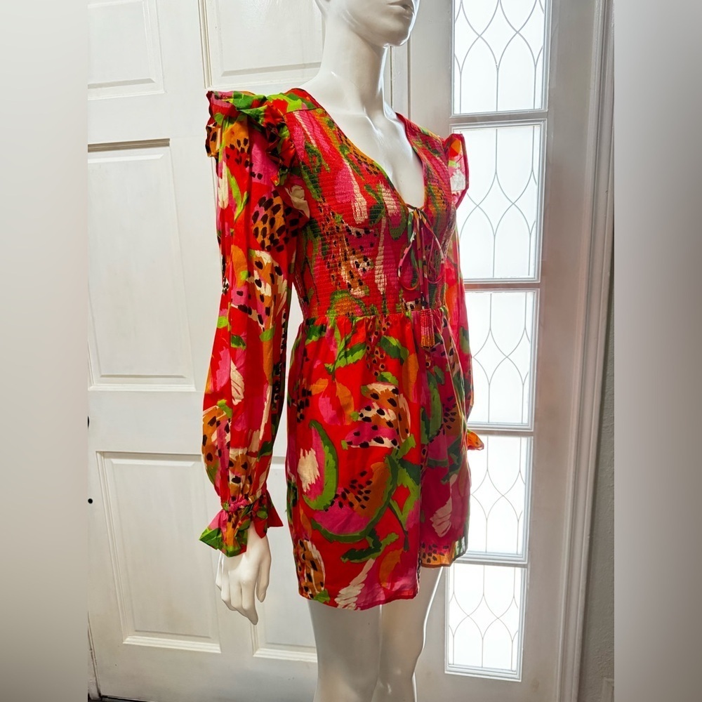 FARM RIO Tropical Ruffle Sleeve Romper Women Small Smocked Red Motif V-neck NWT - Picture 3 of 16